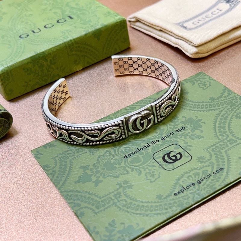 Gvc*1 bracelets